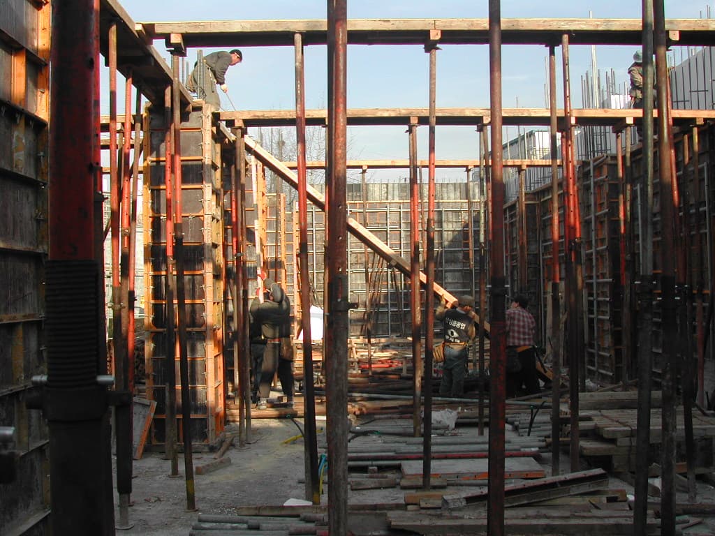 2003-12-26  골조공사2 (2층) - 1