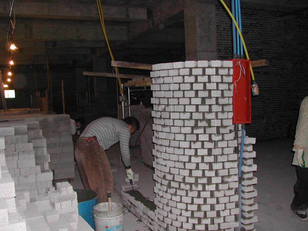 2004-4-14 조적공사(2층내부) - 1