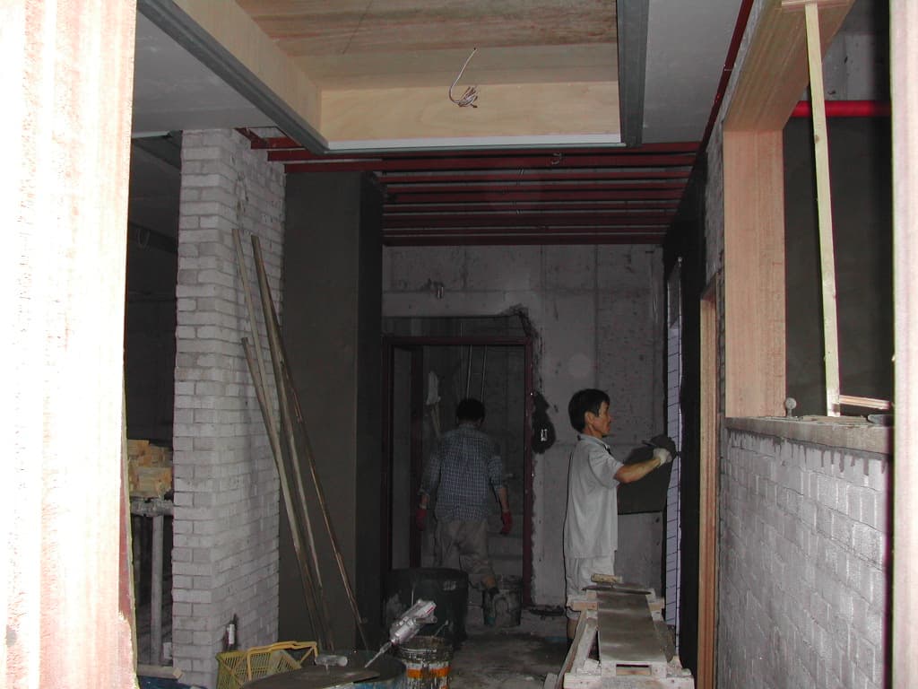 2004-7-6 본당중충출입구 미장공사 - 1