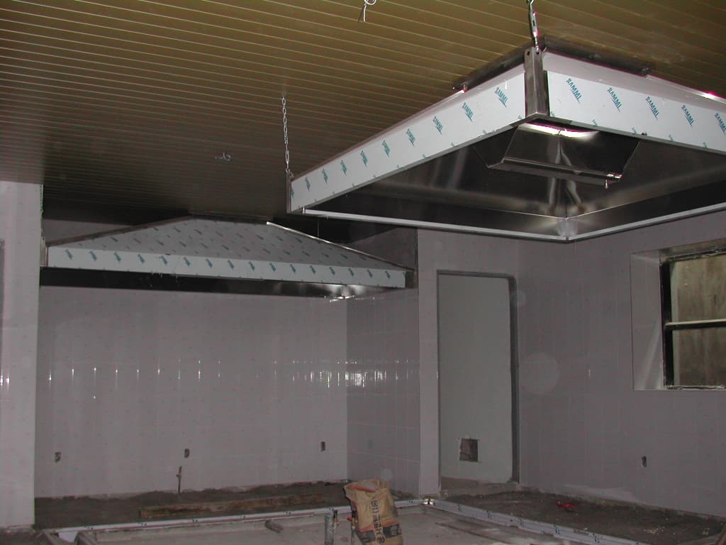 2004-8-9 주방 천정 및 타일 마감 - 1