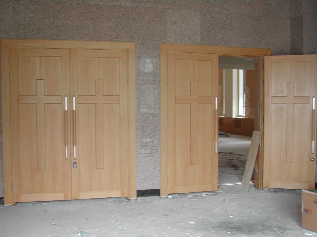 2004-9-2 대예배실 문짝완성 - 1