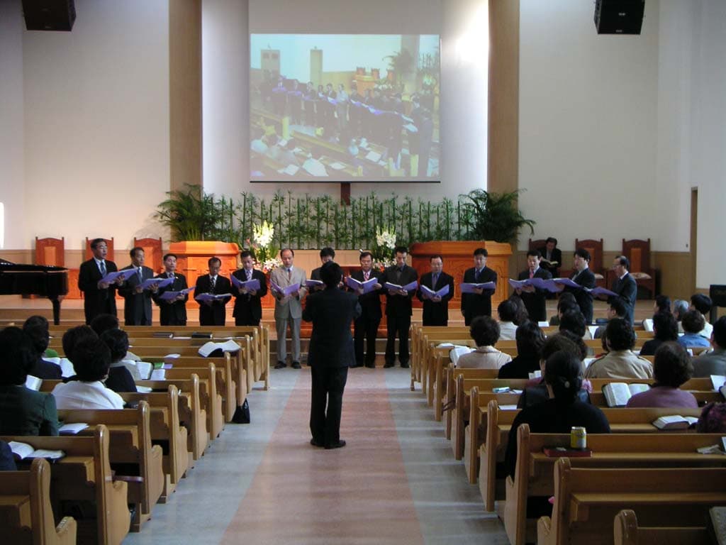 2004-10-31 바울회헌신예배1 - 1