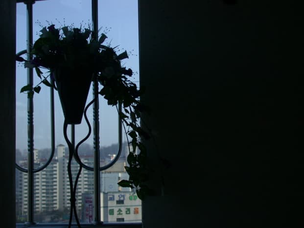 교회 한 모퉁이 2 - 1