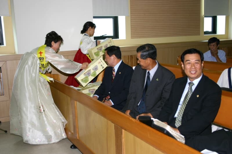 2005-8-21장애우초청예배3 - 1