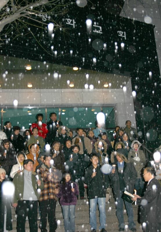 2005-12-25성탄새벽촛불예배 - 1