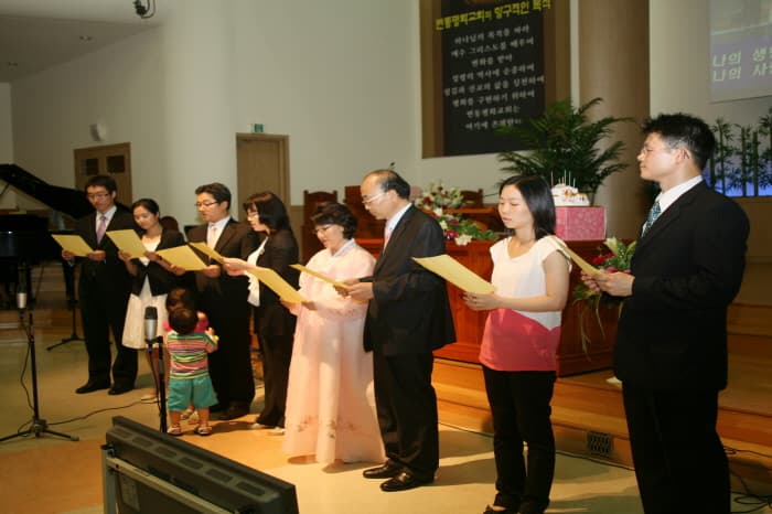 33주년과 함께 하는 교역자가족 찬양 - 1