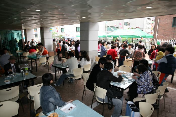 20090426사랑나눔바자회8 - 1