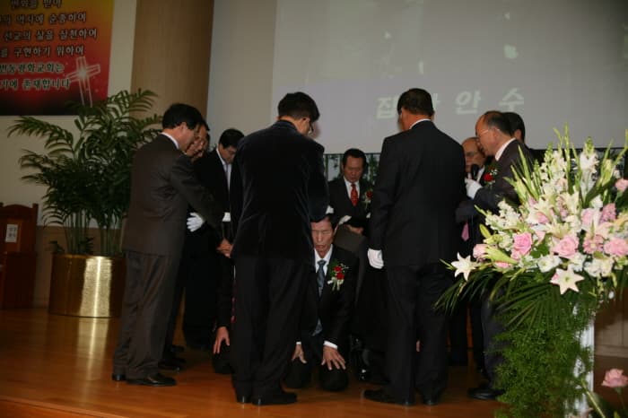 2009-11-29집사권사임직감사예배4 - 1