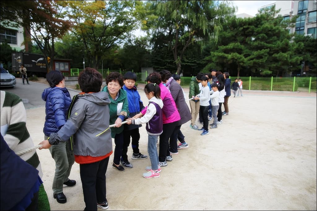 17번)2015년10월11일 체육게임 한마당(개인사진 다운받으세요)12월31일까지 한시적으로게시합니다 2016년초 삭제예정 - 13