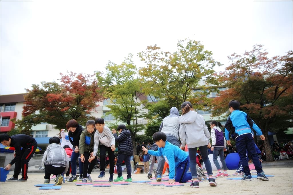 5번)2015년10월11일 체육게임 한마당(개인사진 다운받으세요)12월31일까지 한시적으로게시합니다 2016년초 삭제예정 - 1