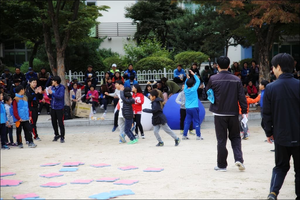 5번)2015년10월11일 체육게임 한마당(개인사진 다운받으세요)12월31일까지 한시적으로게시합니다 2016년초 삭제예정 - 3