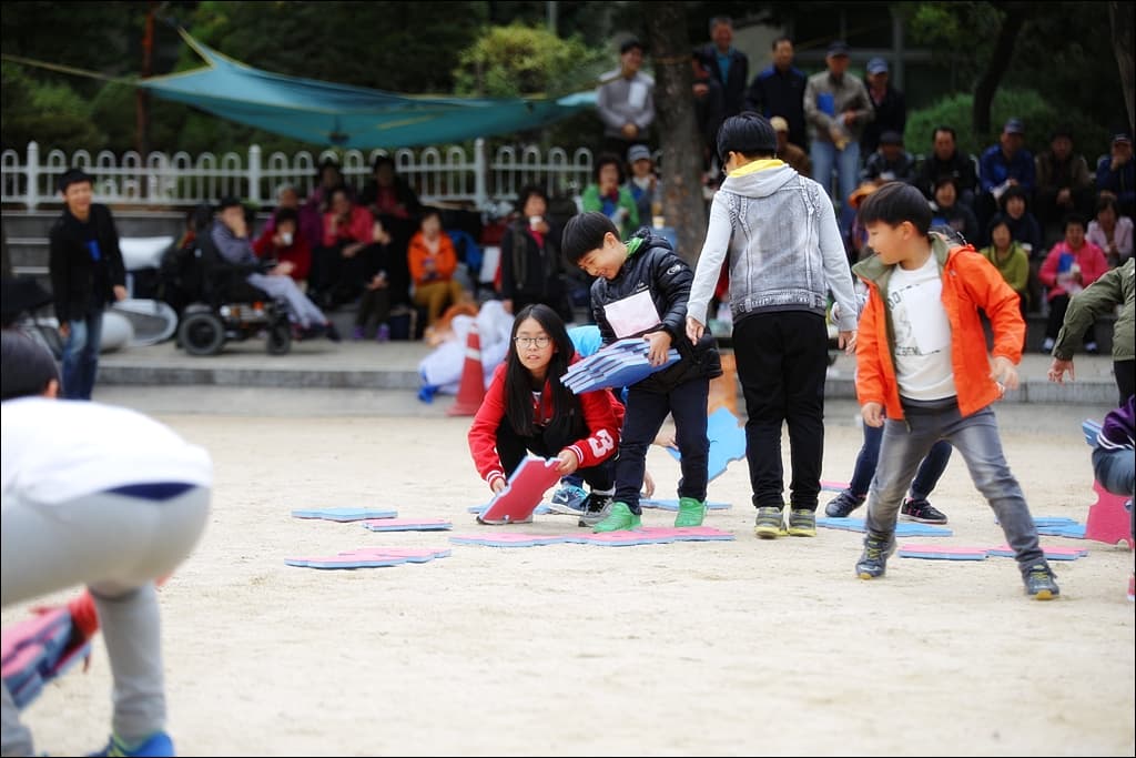 5번)2015년10월11일 체육게임 한마당(개인사진 다운받으세요)12월31일까지 한시적으로게시합니다 2016년초 삭제예정 - 8