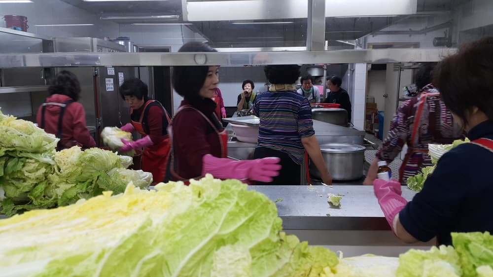 2016-11-21~22김장봉사 - 5