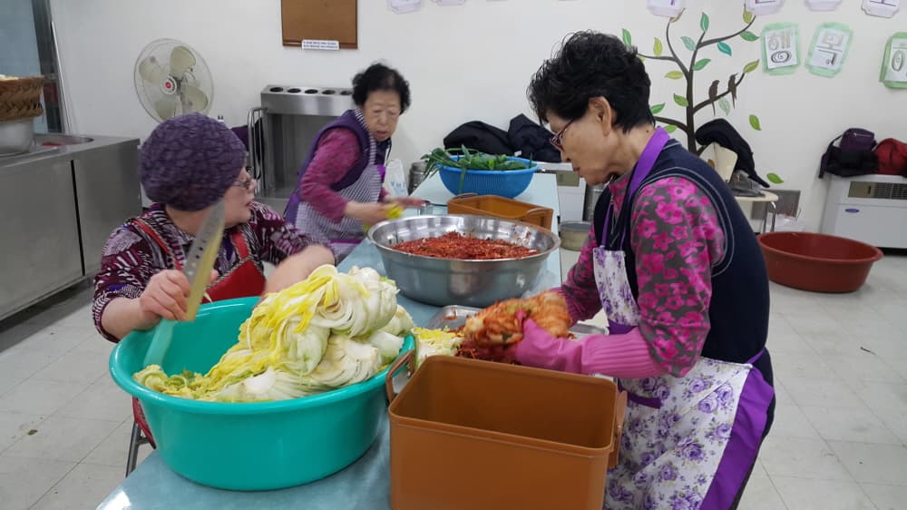 2016-11-21~22김장봉사 - 11