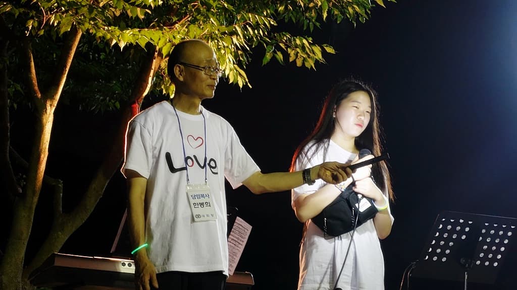 2017년 7/31- 8/2 전교인여름대회 캠프파이어 (2) - 9