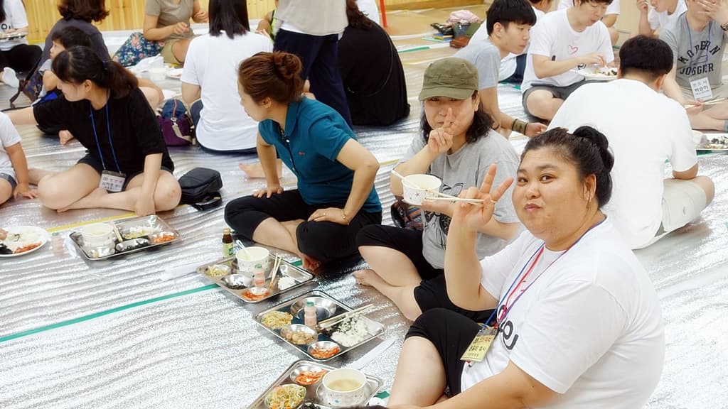 2017년 7/31- 8/2 전교인여름대회 식사시간 - 9