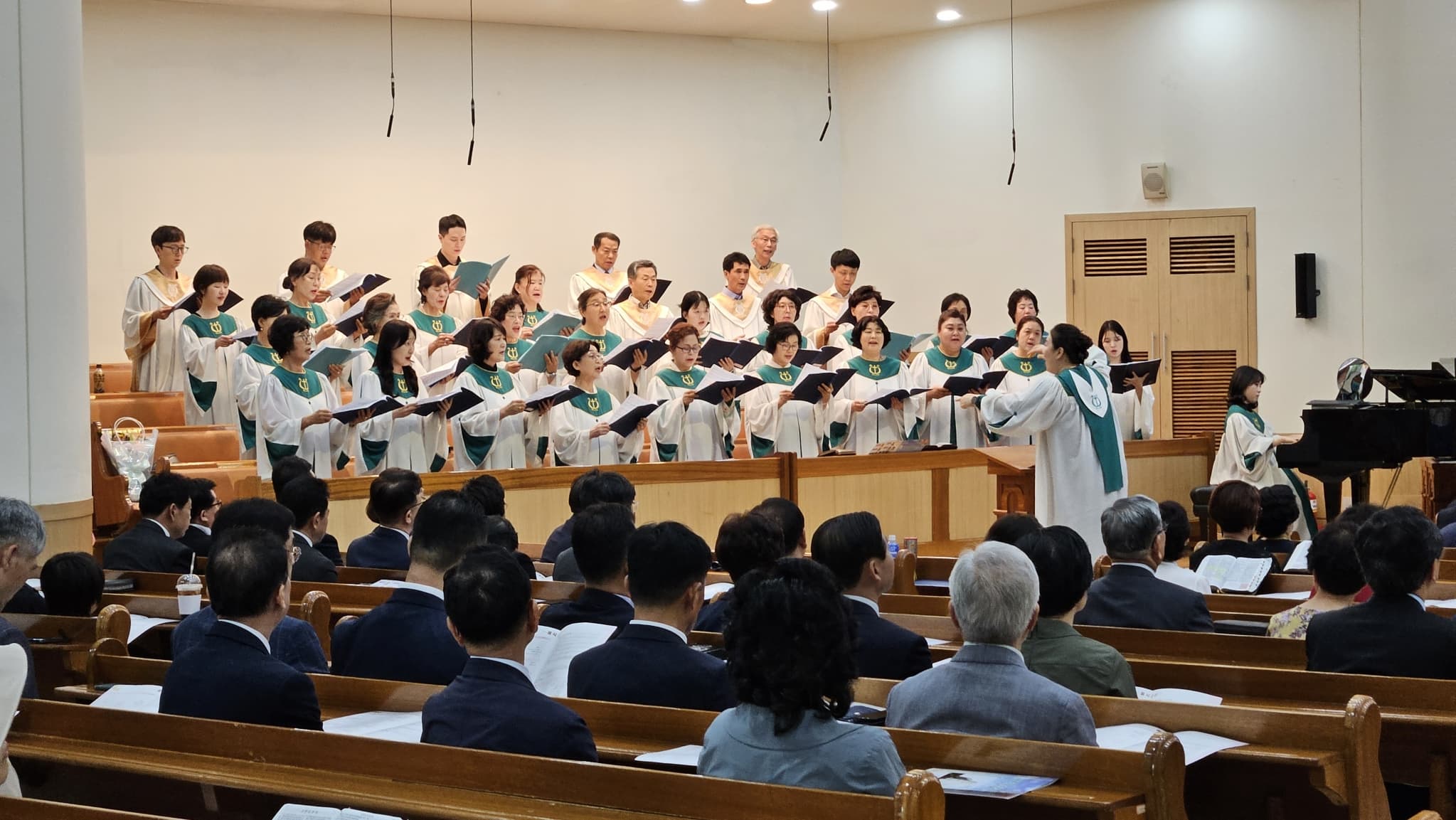 2025.7.6 원로장로추대• 항존직 은퇴 및 임직식 - 3