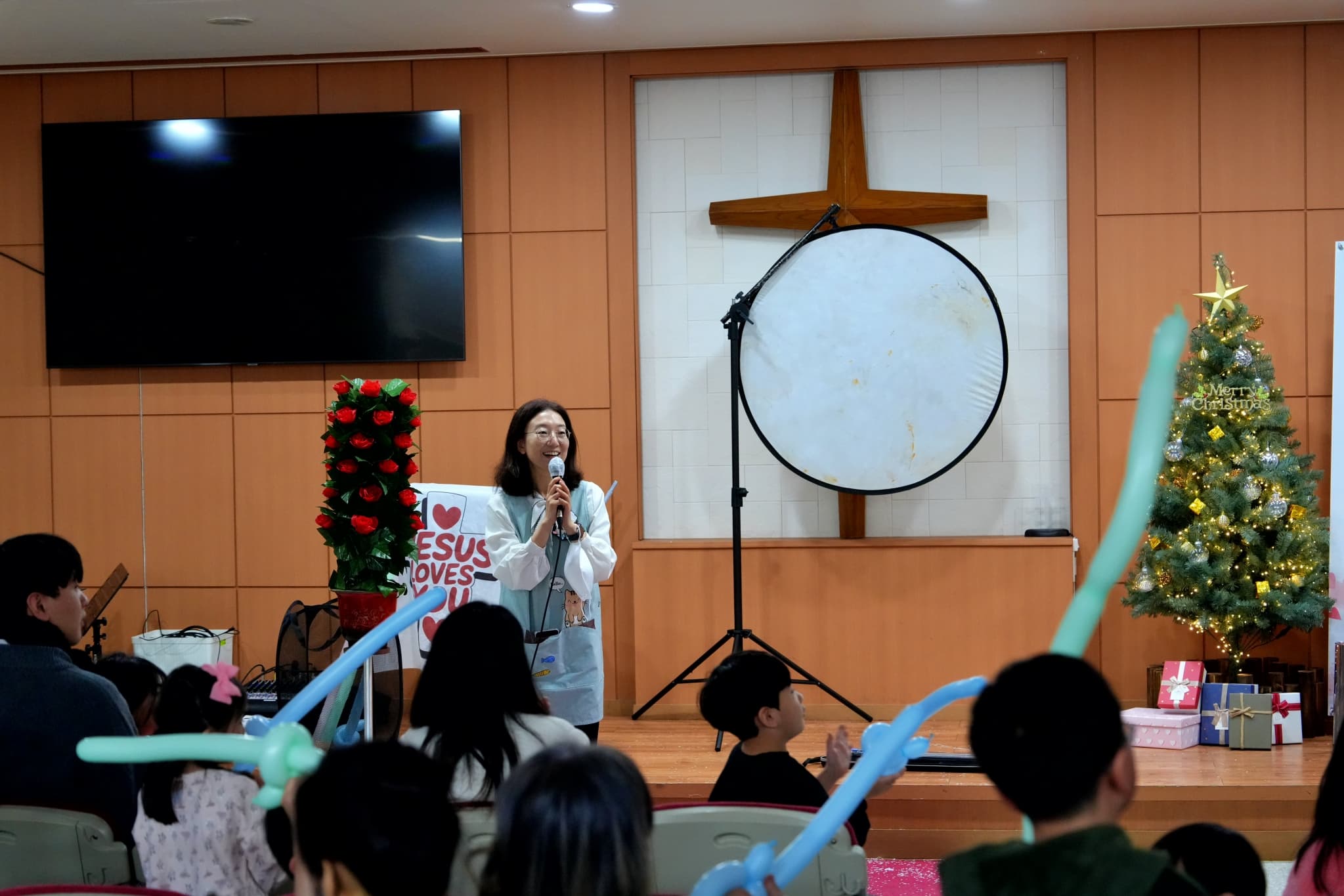 2025년 11월 30일, 유치부/아동부 복음 매직쇼 - 9