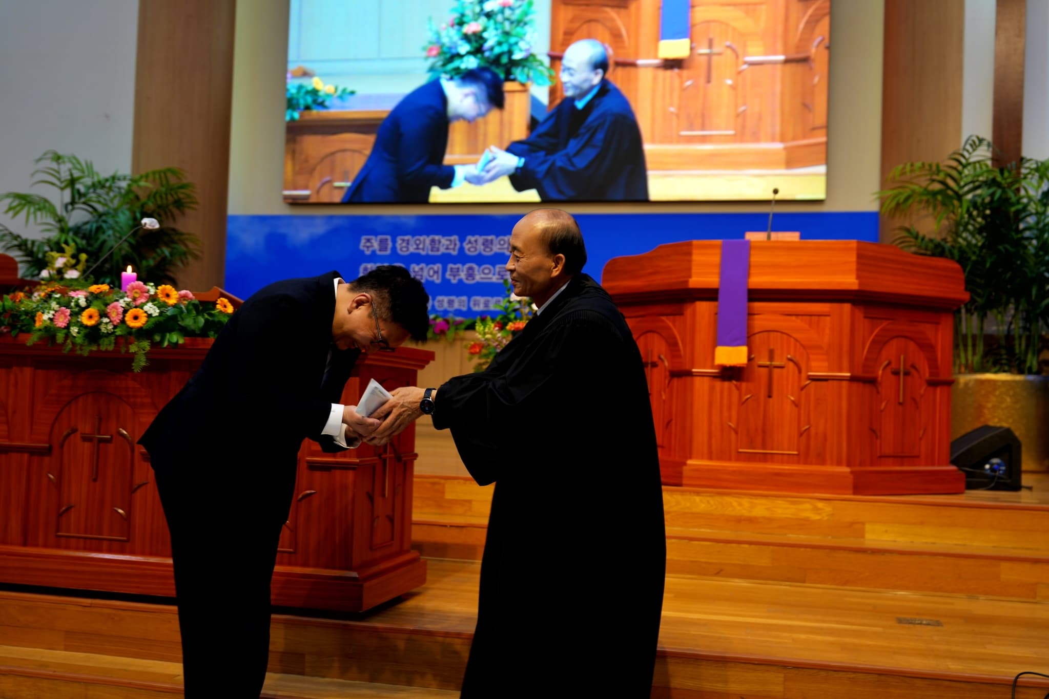 2025년 11월 30일, 강성욱 부목사 송별 - 3