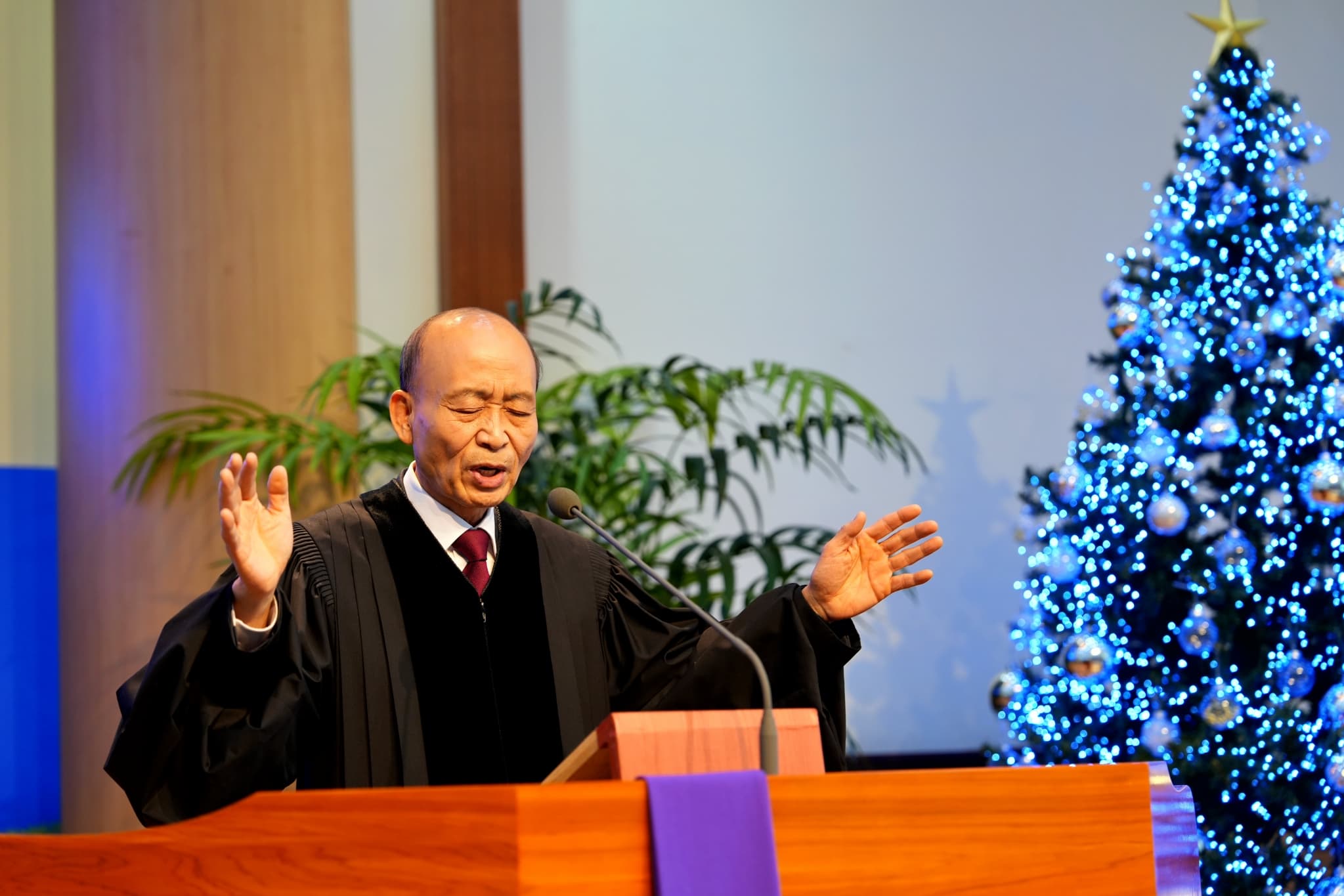 2025년 11월 30일, 한봉희 위임목사 마지막 주관 예배 - 11