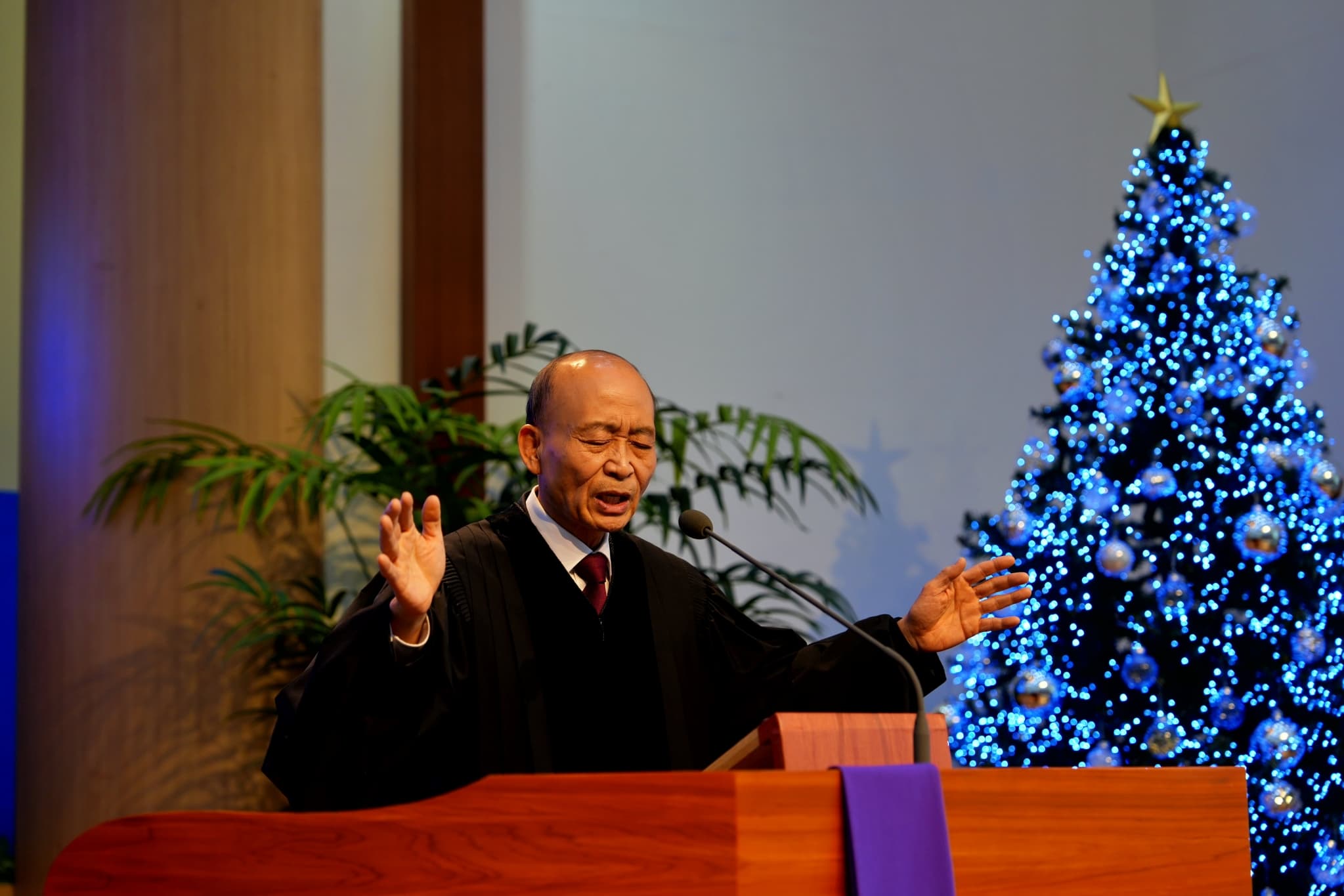 2025년 11월 30일, 한봉희 위임목사 마지막 주관 예배 - 12